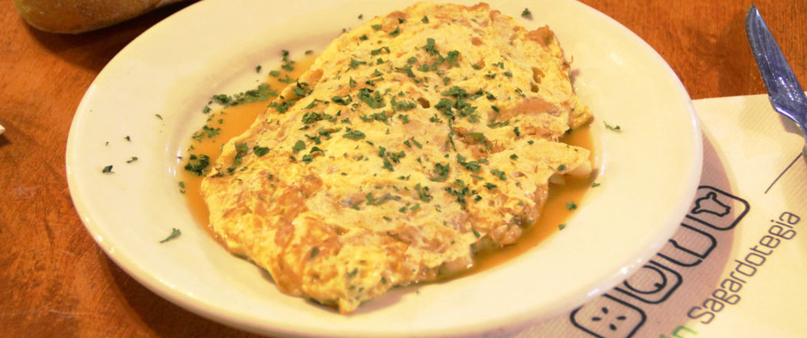 Tortilla de bacalao de Ola Sagardotegia